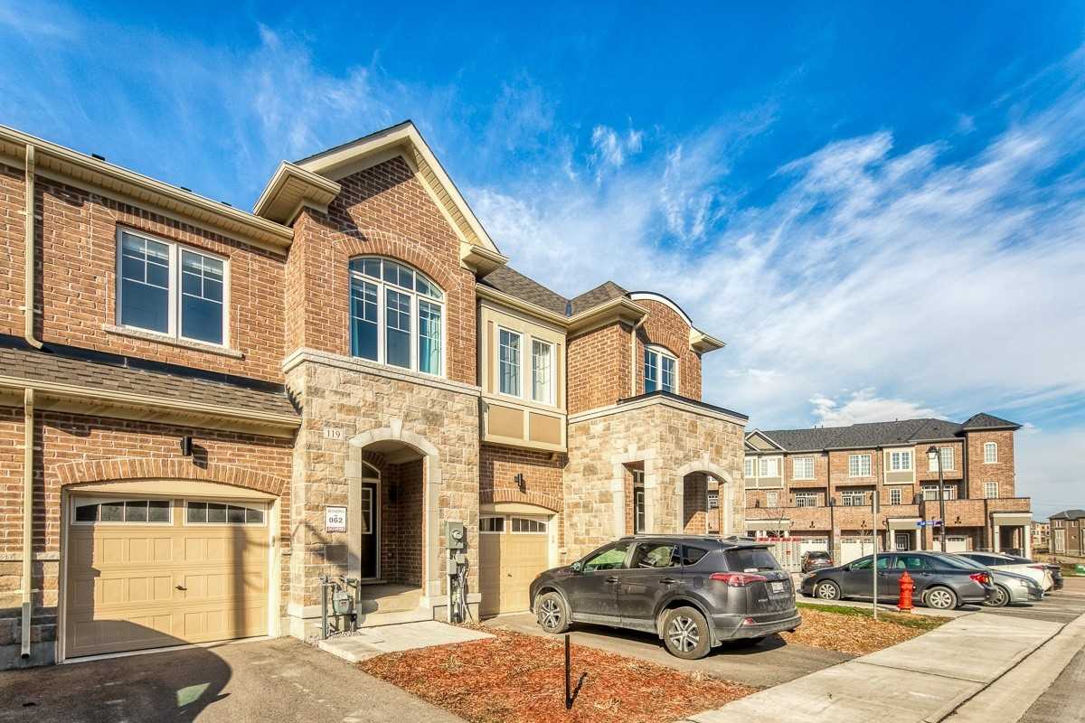 119 Maguire Rd, Newmarket Sold, N4996444 Condos.ca