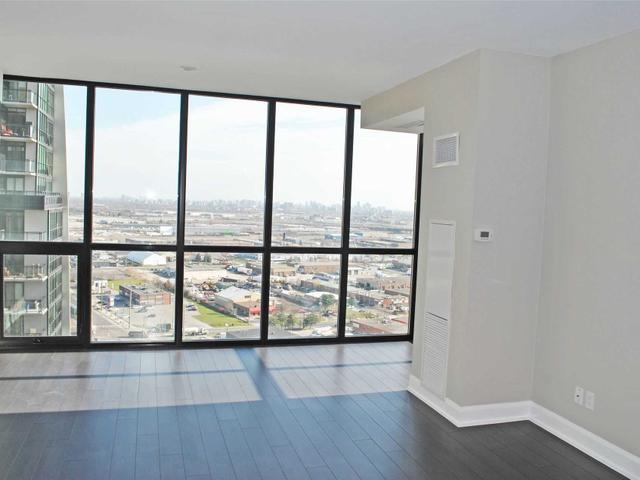 2102 - 2910 Highway 7 Rd