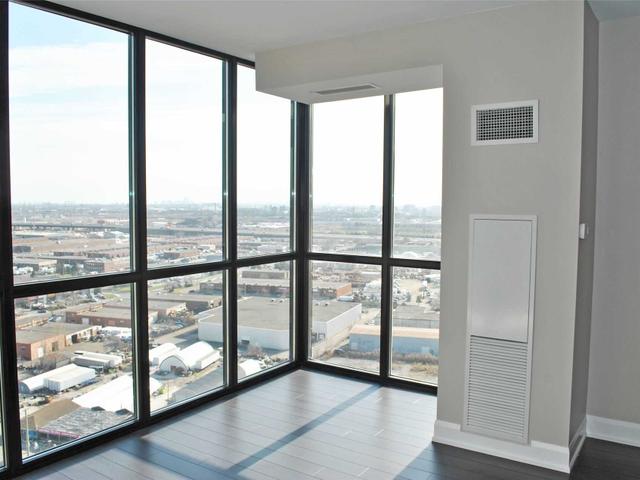 2102 - 2910 Highway 7 Rd