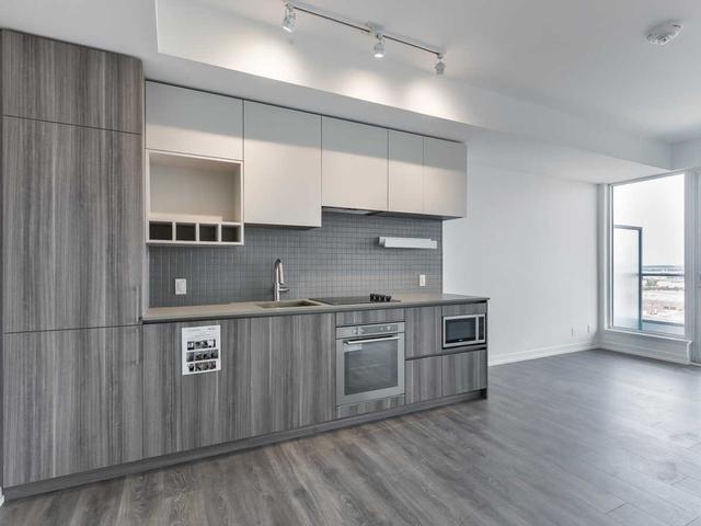 5511 - 898 Portage Pkwy