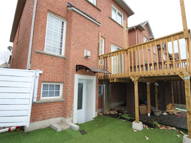 Basemen - 39 Walkview Cres
