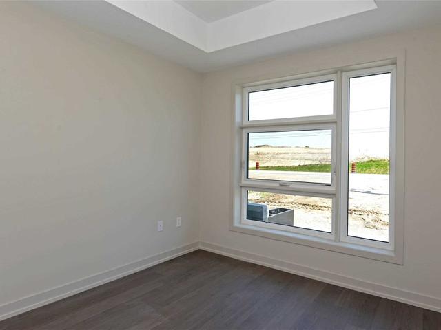 120 - 555 William Graham Dr