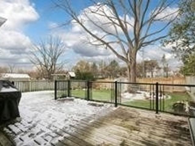 32 Captain Armstrong Lane