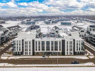 120 - 271 Sea Ray Ave