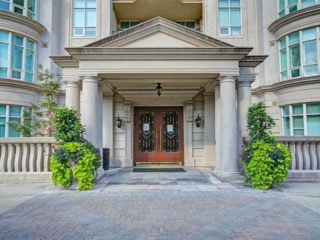 PH2 - 7071 Bayview Ave