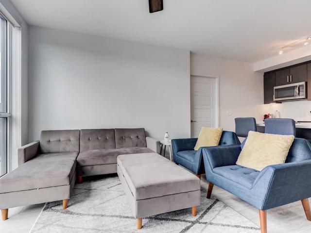 D418 - 333 Sea Ray Ave