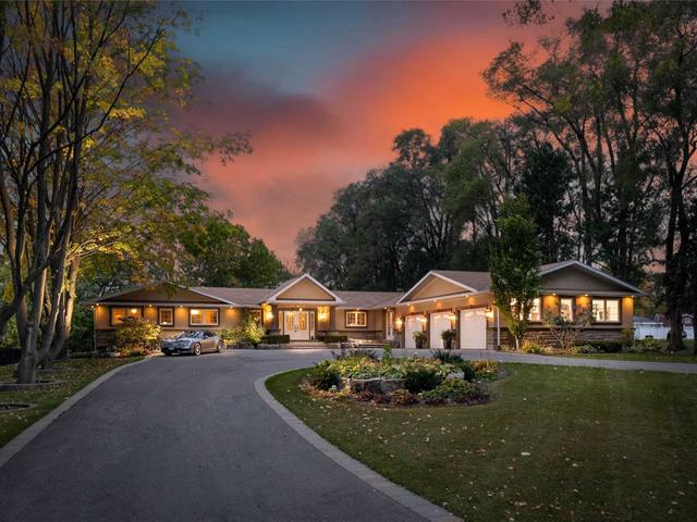 6 Ridgevale Dr