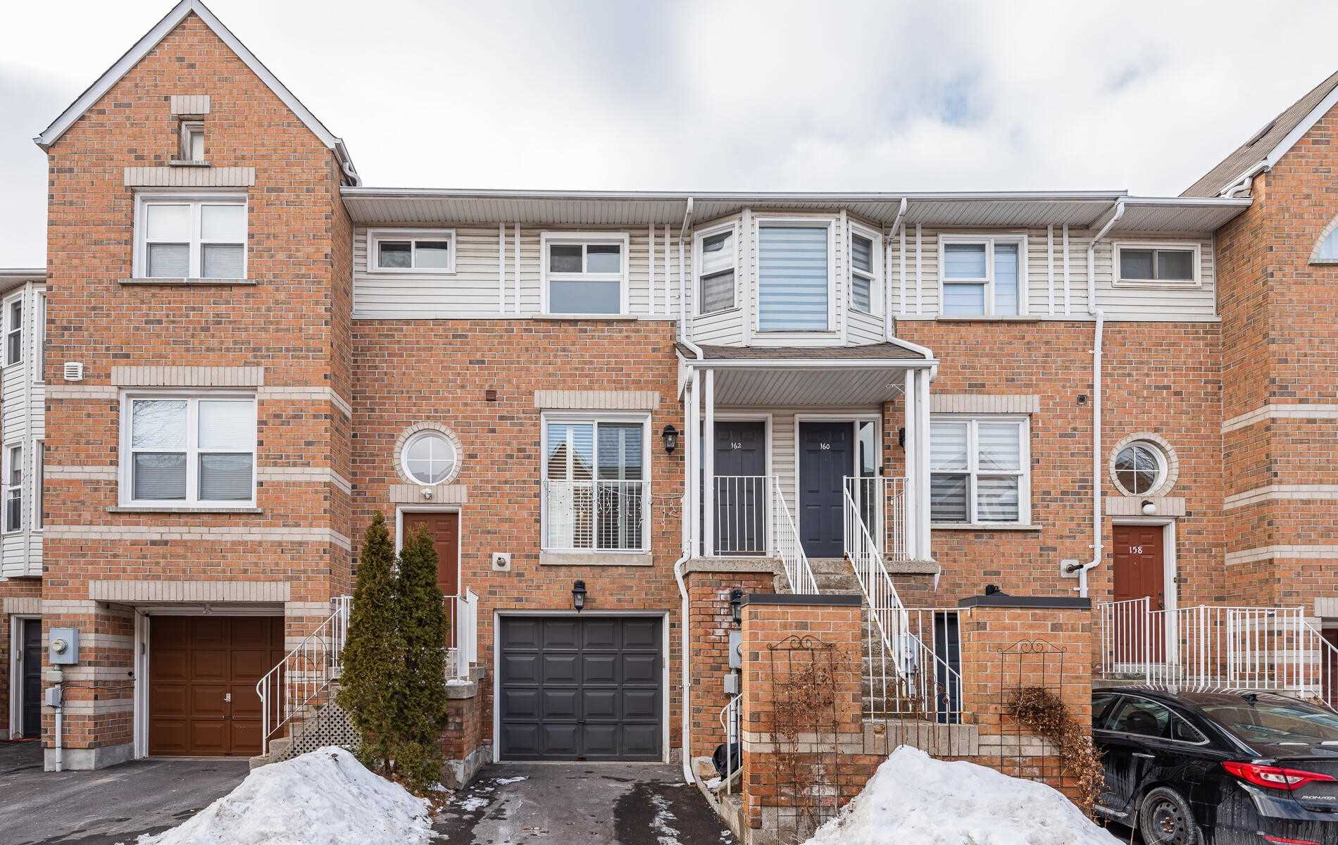 15 162 Brandy Lane Way, Newmarket Sold, N5094257 Condos.ca