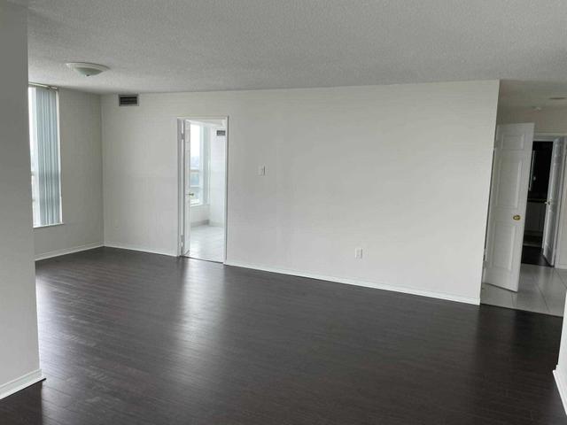 1213 - 7805 Bayview Ave