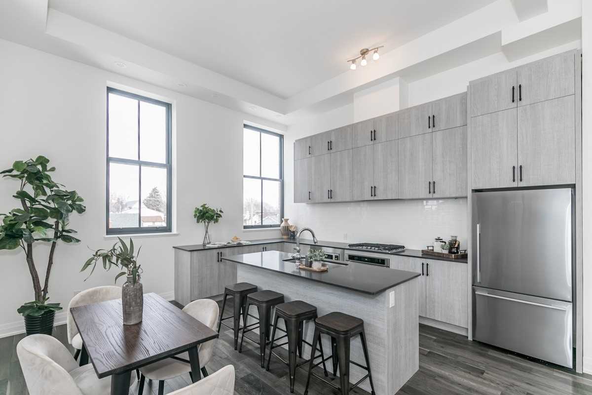 304 400 Park Ave, Newmarket Suspended, N5114446 Condos.ca