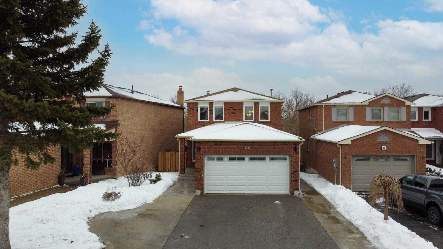 34 Woodcroft Lane, Woodbridge Sold, N5124773 Property.ca
