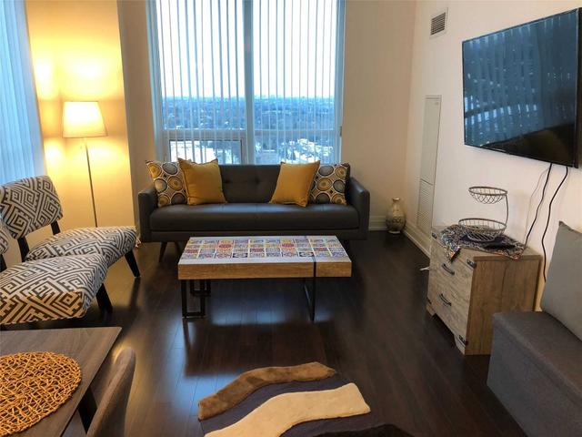 1202 - 7167 Yonge St