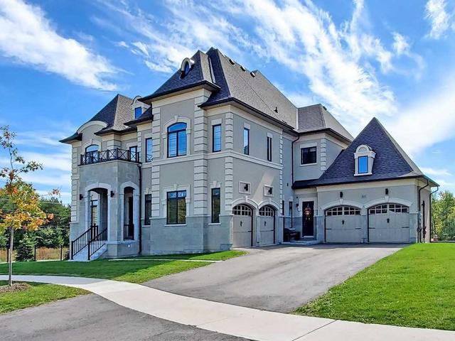 84 Cairns Gate