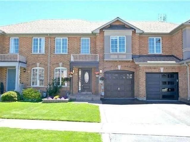 19 Waterton Cres