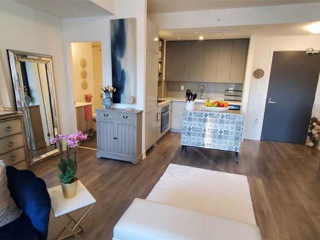 301 - 2908 Highway 7 Rd