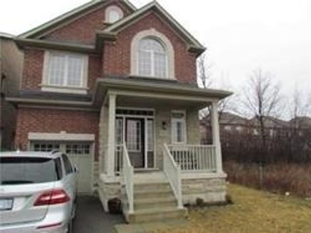 125 Gesher Cres