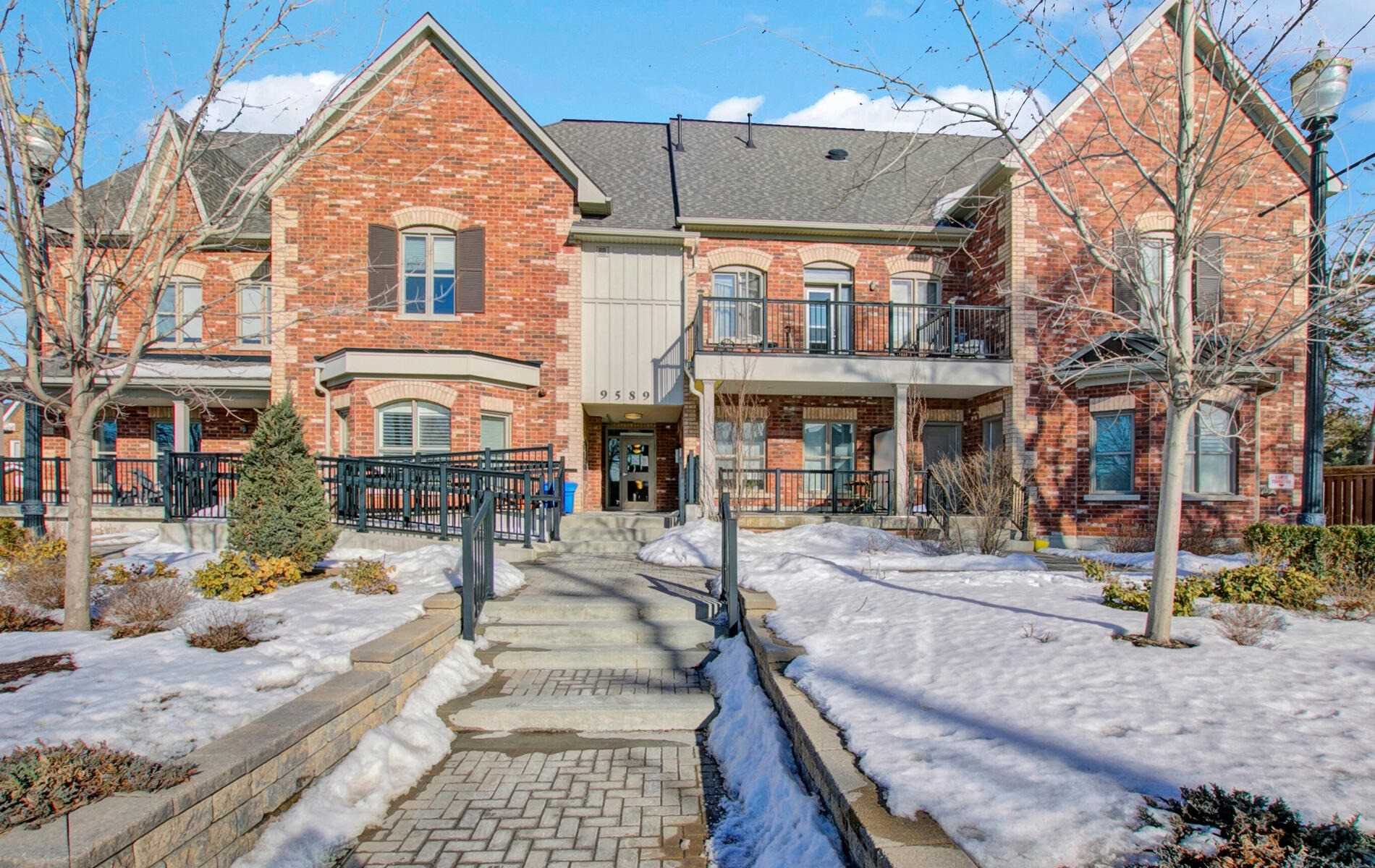 302 9589 Keele St, Maple Sold, N5133678 Condos.ca