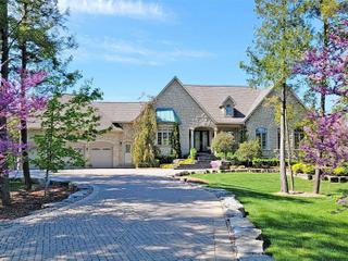 5 Riverstone Crt
