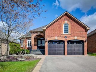33 Monkman Crt