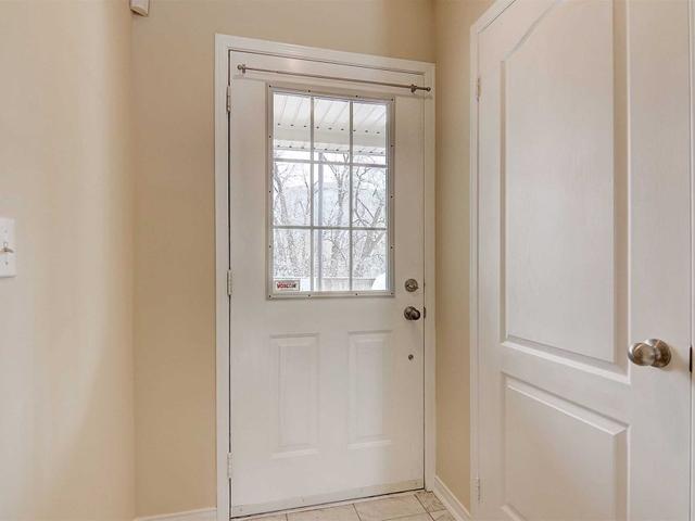 4 - 391 South Park Rd