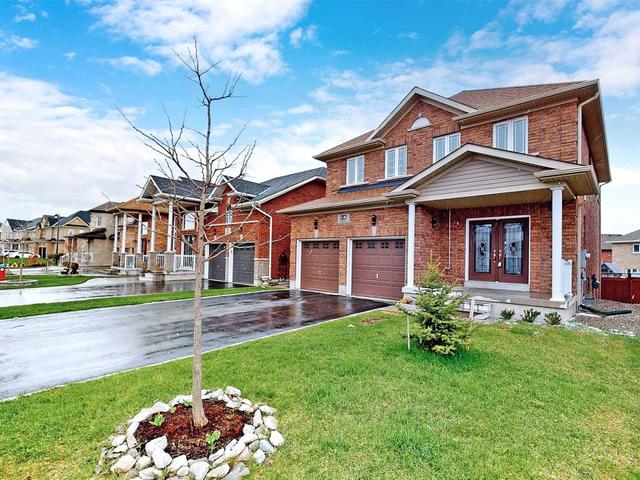 15 Hopkins Cres
