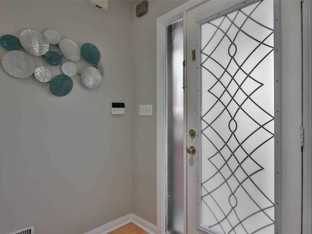 220 Equator Cres
