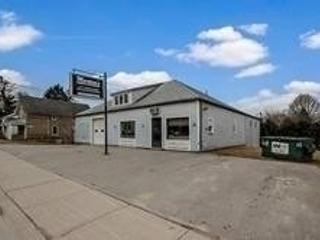 54 Main St S