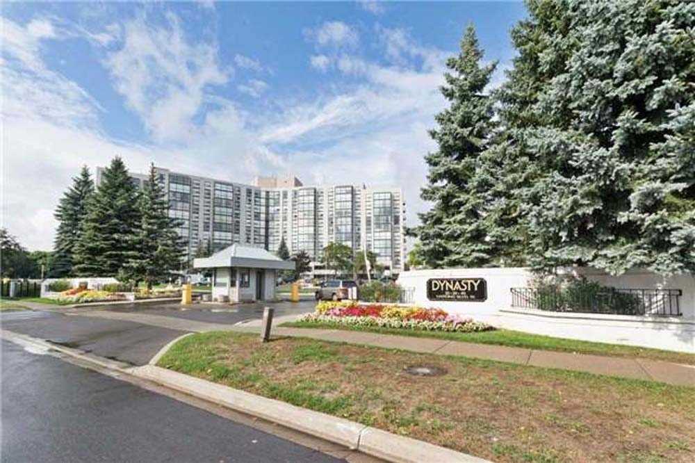 901 40 Harding Blvd W, Richmond Hill Sold, N5219639 Condos.ca