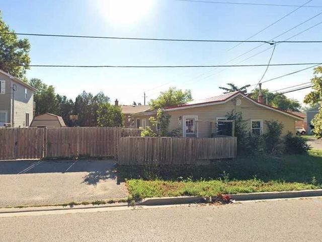 562 North Lake Rd