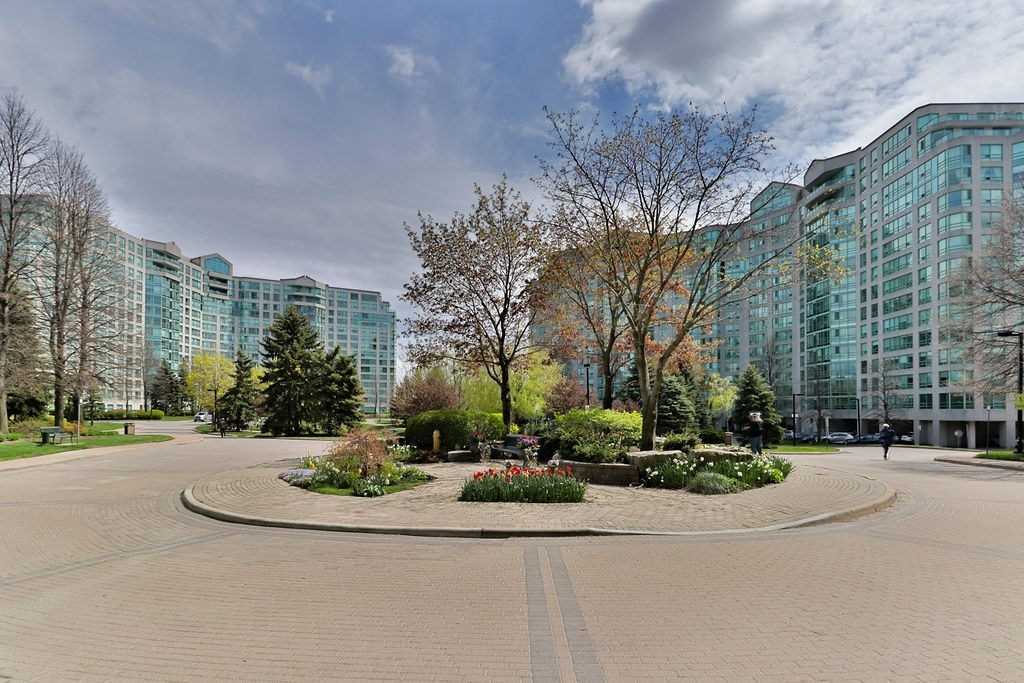 619 7905 Bayview Ave, Thornhill Sold, N5228021 Condos.ca