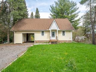 11 Nicholson Dr