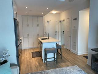 320 - 375 Sea Ray Ave