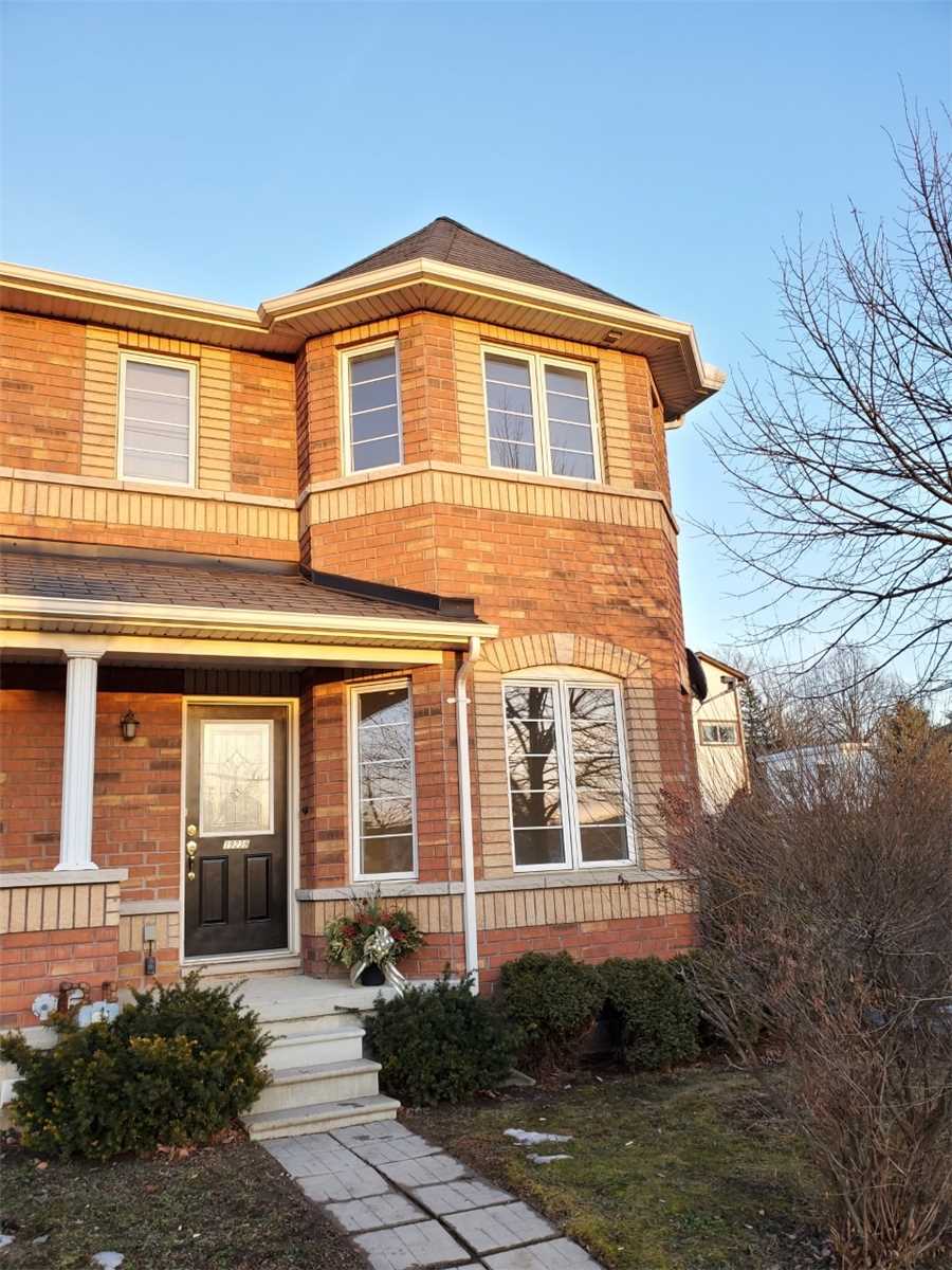 Unit 1 19239 Yonge St, Holland Landing Sold, N5235795 Condos.ca