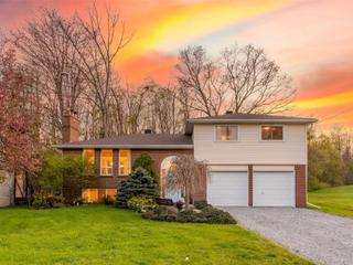 72 Oak Ave