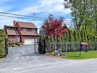 140 Moore's Beach Rd S