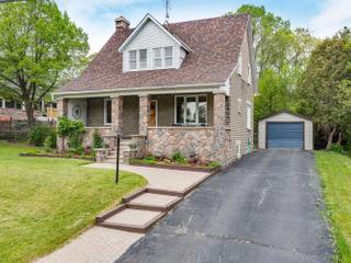 298 Zephyr Rd
