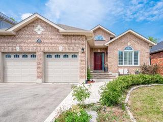1038 Leslie Dr