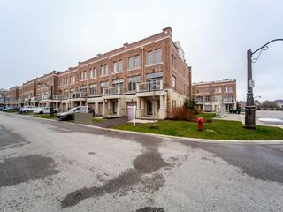 2 Cornerbank Cres