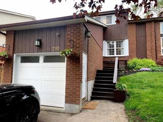 210 Collings Ave