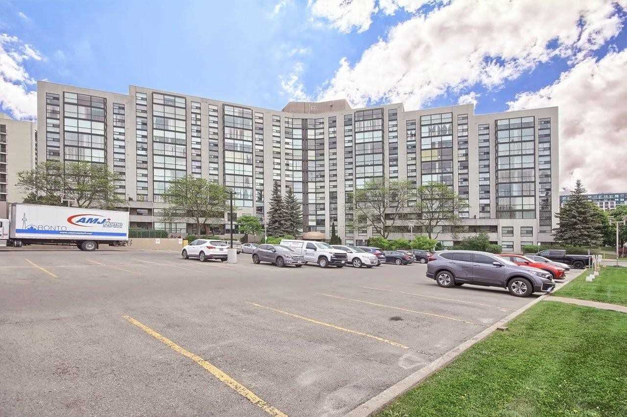 915 30 Harding Blvd, Richmond Hill Sold, N5256363 Condos.ca