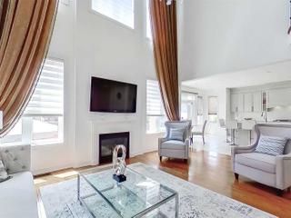 48 Routledge Dr
