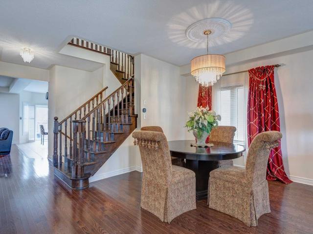 43 Albert Roffey Cres