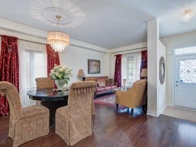 43 Albert Roffey Cres