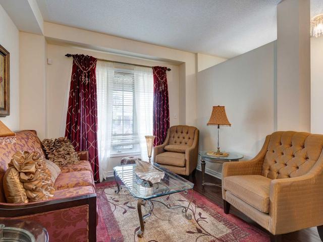 43 Albert Roffey Cres