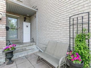 39 Lancaster Crt