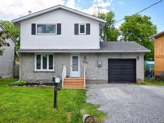 342 Hollywood Dr
