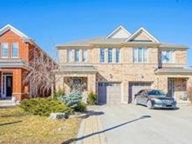 906 Isaac Phillips Way