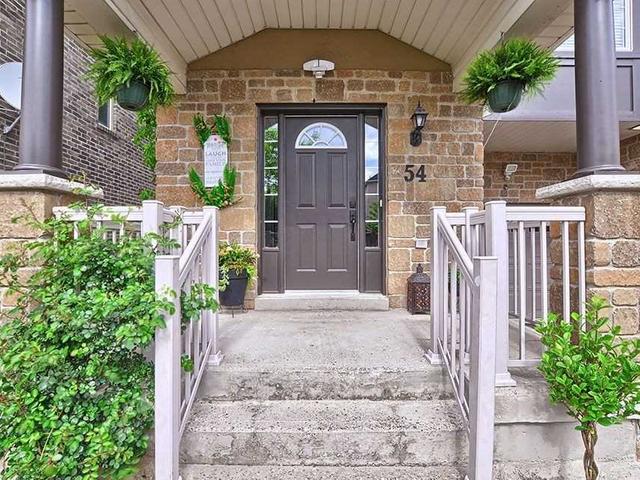 54 Matthew Boyd Cres