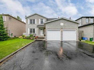 23 Laverock St