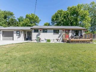 8 Maple Grove St